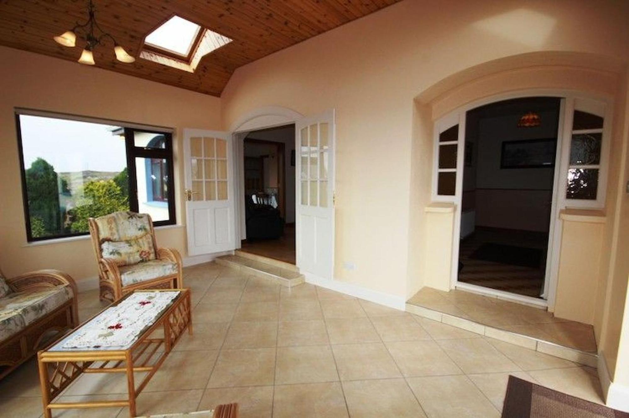Pooreen House Inverin Extérieur photo